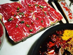 -渝嘴小老弟老火锅(华新村店)