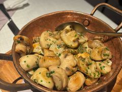 炒蘑菇-Solo(衡山路店)