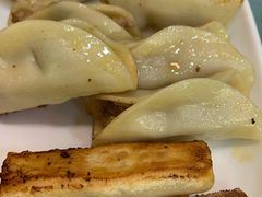 虾肉锅贴-众口斋锅贴(银泰城店)
