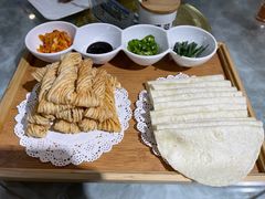 -清真·胖妈妈手抓餐厅(定西路长城宾馆店)