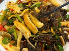 -荣基四海一家·家常菜·海鲜大排档(新安店)