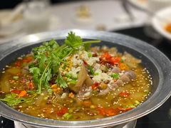 酸菜钉螺煲-鲨鱼醉鲜坊