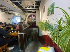 -丽虹云南过桥米线(兴工街店)
