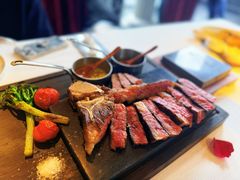 -弦月窗LUNETTE BY AMANDA(复兴路店)