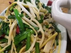 -钟记家菜(红专南路店)