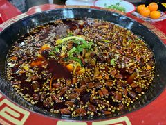 -烧哥美蛙肥肠鱼火锅·十五年社区店