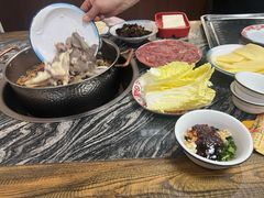 -乳仔牛牦牛汤锅 烤羊排(松潘古城店)
