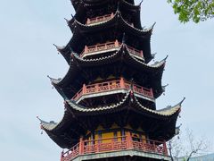 -龙华寺