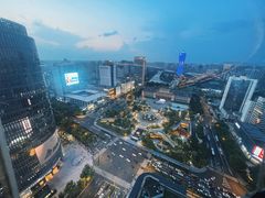 -Hi City·城市之巅