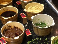 -阪尚皇·原切牛排·烤肉火锅自助(北京路店)