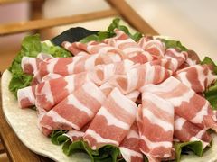 现切五花肉-王记菌汤牛肉·王记十味菌汤