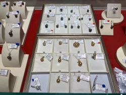 -RUANS阮仕珍珠(北京蓝色港湾店)