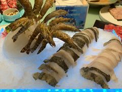 -红鼎豆捞·非遗鲍皇汤火锅(宝丰路店)