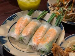 -Cuc Gach Quan Restaurant