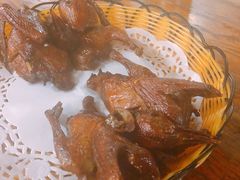 红烧乳鸽-百利鸽王(紫薇路店)