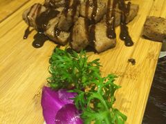 -HIHE Bistro·Oyster Bar(华熙live店)