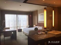 -上海外滩茂悦大酒店