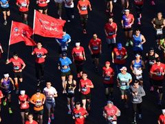 -八万人体育馆-外场足球场