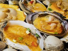 -围炉肉舍•炭烤活鳗•丹东海鲜烤肉(步行街店)