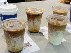 -瑞幸咖啡(江南万达三层店)