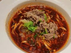 -康师傅私房牛肉面(马泉营奥莱店)