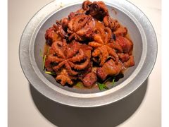 -赶海部落海鲜城(海阳路店)