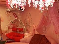 -影都会酒店式主题情侣私人影院猫舍猫咖店(中街店)