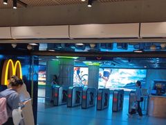 -麦当劳(中山公园龙之梦店)