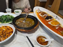 -饭橘汉江码头·乡野土菜馆(静安路店)