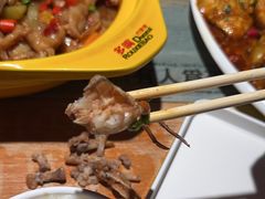 -多嘴超级肉蟹煲(杉杉国潮主题店)
