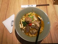 皇朝双宝牛肉面-陳八两面家(滨江天街店)