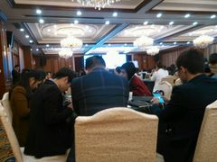 -山明水秀大饭店