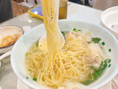 鲜虾馄饨面-鹅冠港式茶餐厅(来福士店)