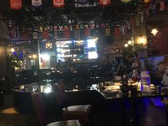 -西街夜油条·麻团包乌饭
