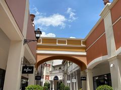 -佛罗伦萨小镇广佛名品奥特莱斯(疏港路店)