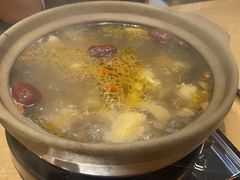 -邹开喜·炭炉鸡煲·海鲜火锅(虹口足球场店)