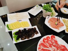 -红菇坊鲜汤火锅(北站店)