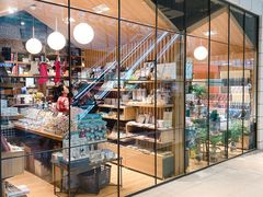 -百新书局(尚悦湾店)