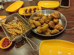 -BHC炸鸡(明洞总店)