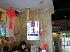 -美联众合动物医院(唯恩分院)