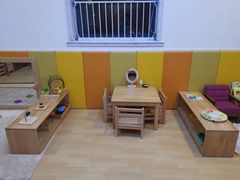 -婴智贝佳蒙特梭利早教托育中心(杨浦店)