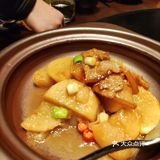 品尝徽菜的魅力，记录不同的口味之旅。