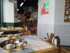 -瓜西西重庆火锅(花溪店)