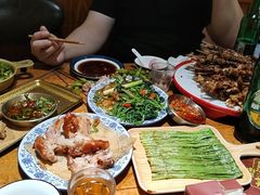 -东北小板凳地摊烧烤(泰来街店)