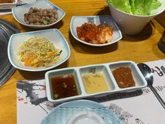 -唯成•韩国炭火烤肉 유성고기