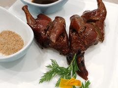 玻璃脆皮乳鸽-食神鱼头佛跳墙(百子湾旗舰店)