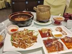 烧腊大四喜-上下九广州菜馆(锦业路店)