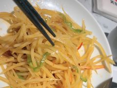 -关东小磨东北菜(漕河泾印象城店)