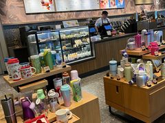 -星巴克臻选(周浦万达店)