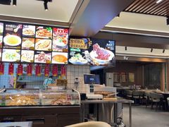 -老码头黑皮肘子锅包肉熏酱水饺(文政街店)